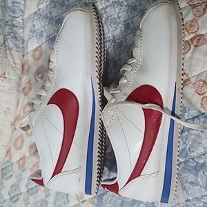 NIKE CORTEZ TENNIS SHOES
